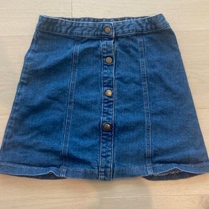 Teen skirt, buttons up the front, super cute!